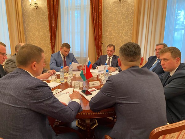 ДЕЛЕГАЦИЯ МАЗ В ОМСКЕ